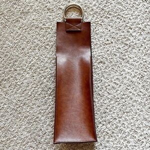Brown Faux Leather Wine Carrier Tote Bag Top Metal Ring Handle Party Travel
